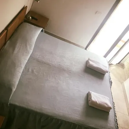 Cinzia 3*