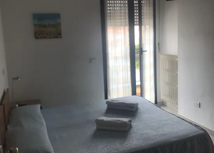 Cinzia Otel 3*