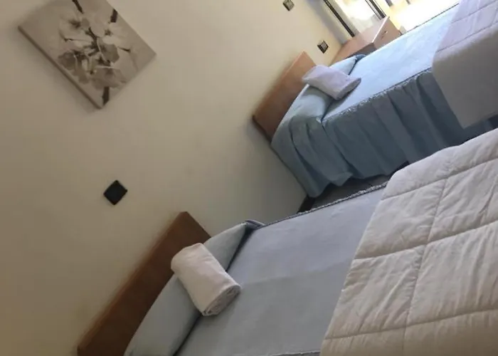 Cinzia 3*